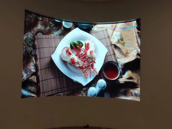 嵩明室内P2.5弧形LED屏
